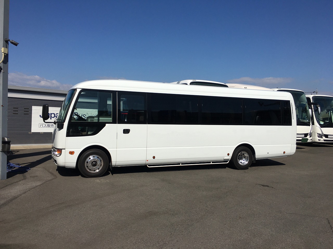 中古バスの相場は80万円 サイズ別に価格を紹介 Japanbusnet ジャパンバスネット